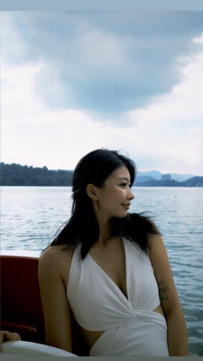 Jingyue Chen