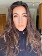 Niki Perry
