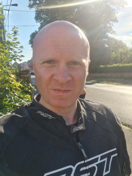 Cédric Lavend Homme
