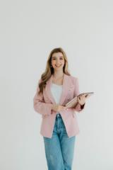 Maggie Dizon