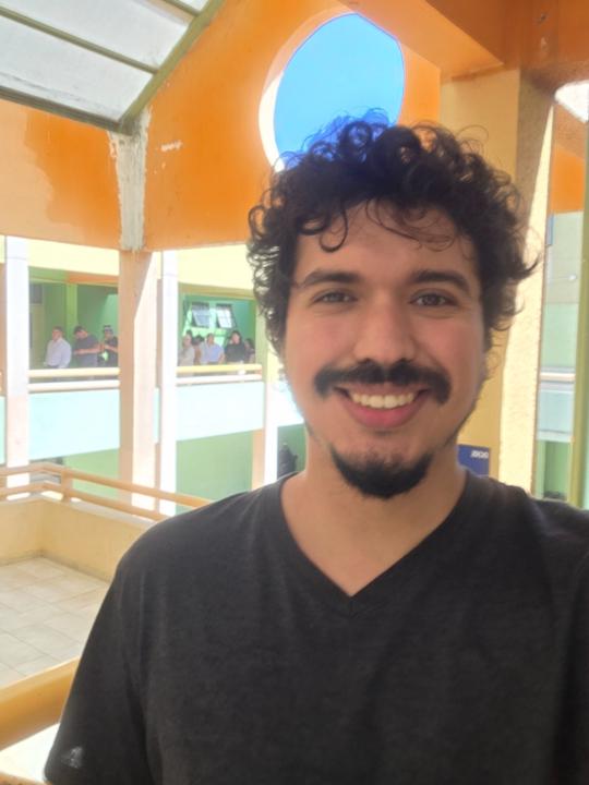 Sebastián González