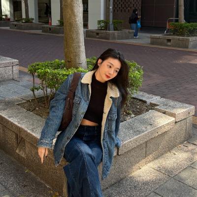Julie Huang
