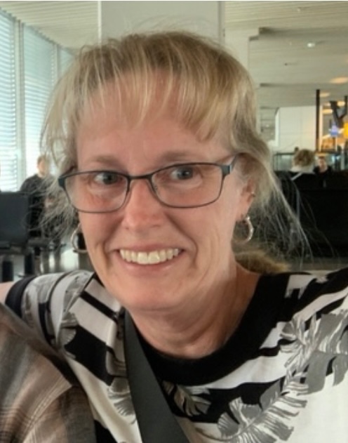 Claudia Praskins
