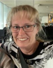 Claudia Praskins
