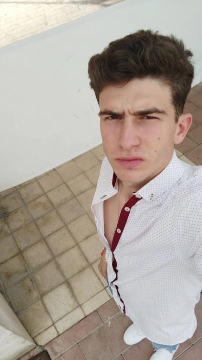 Javier García González