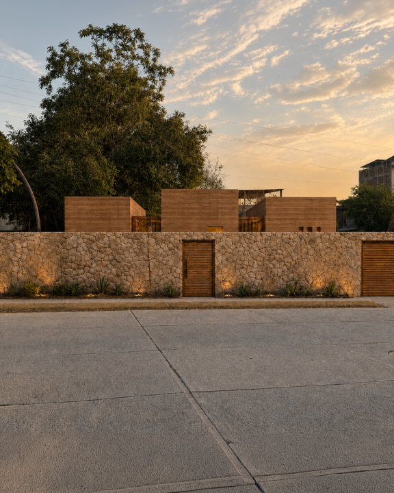 🌿 Explorando la calidez del tapial en la ciudad: El caso de Casa Raíz + D5 Render