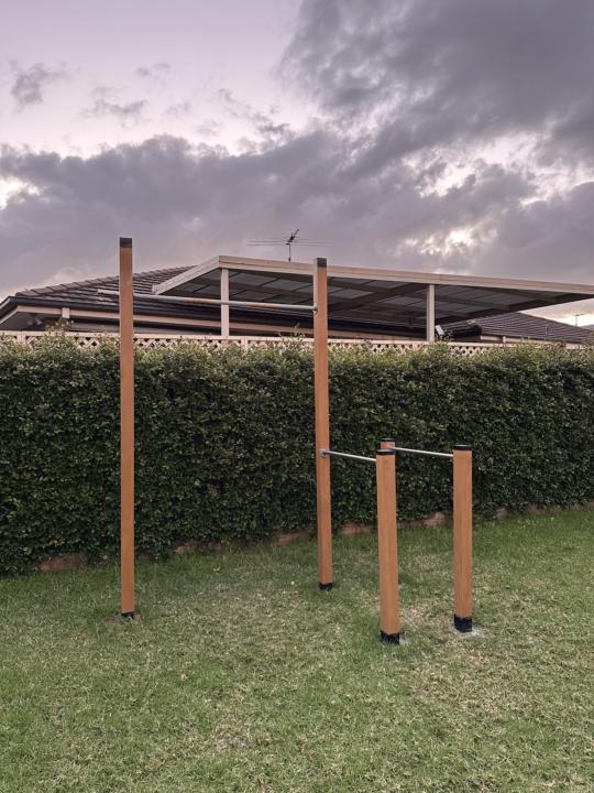 Calisthenics Bars Build