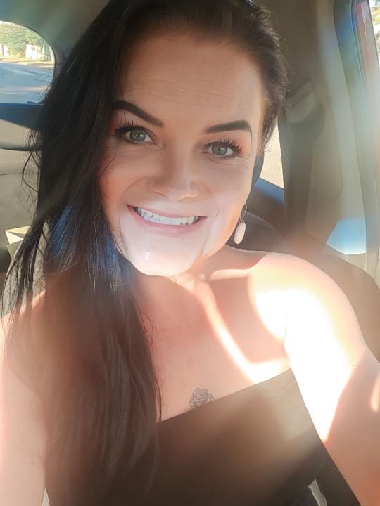 Anzelle Reyneke