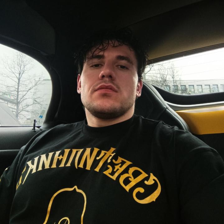 Тони Величков