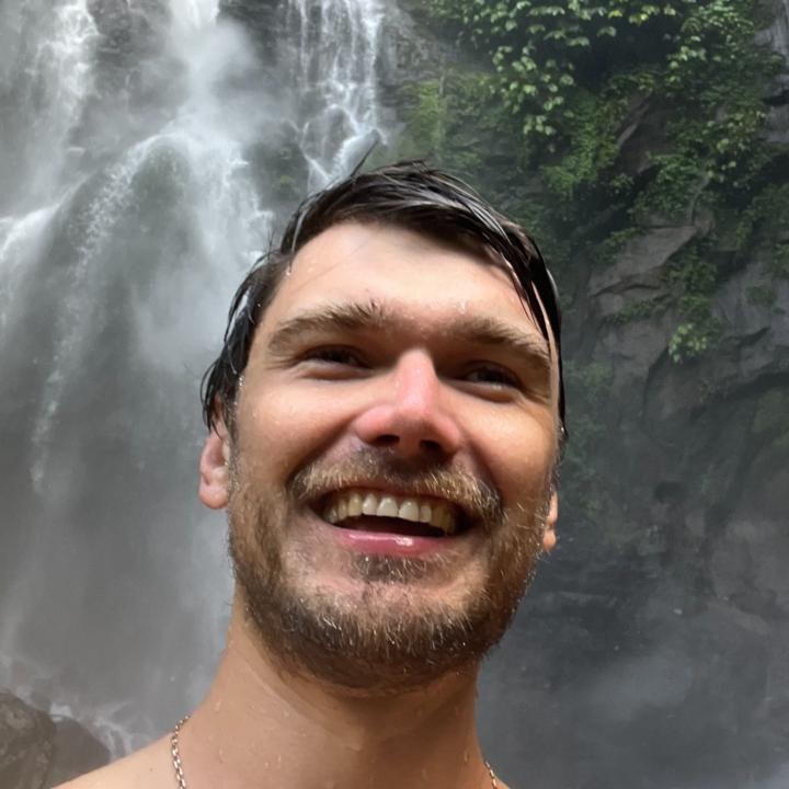 Tim Sergeev