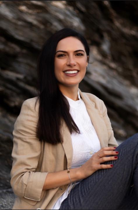 Marya Vertedor Alvarez