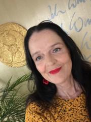 Manuela Lang