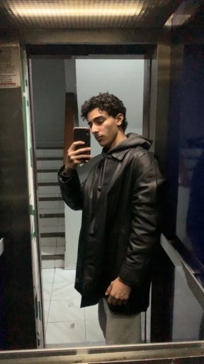 Ali B