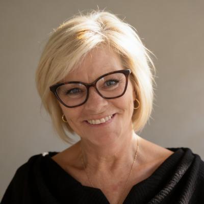 Holly Totten