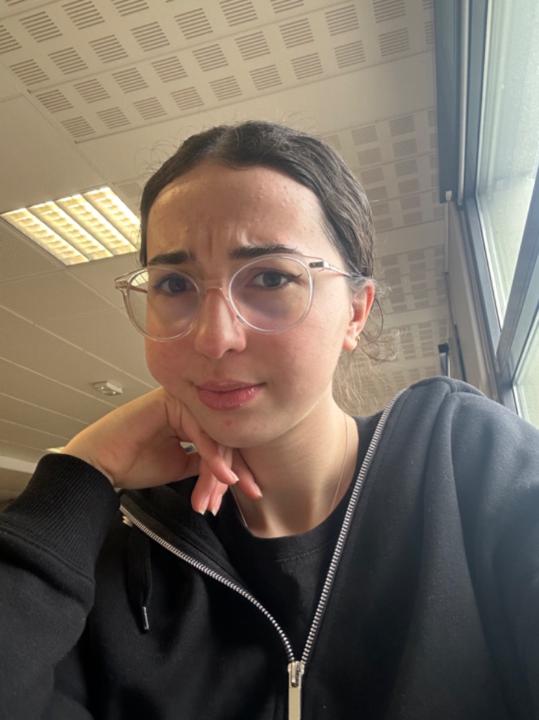 Yasmine Abroud