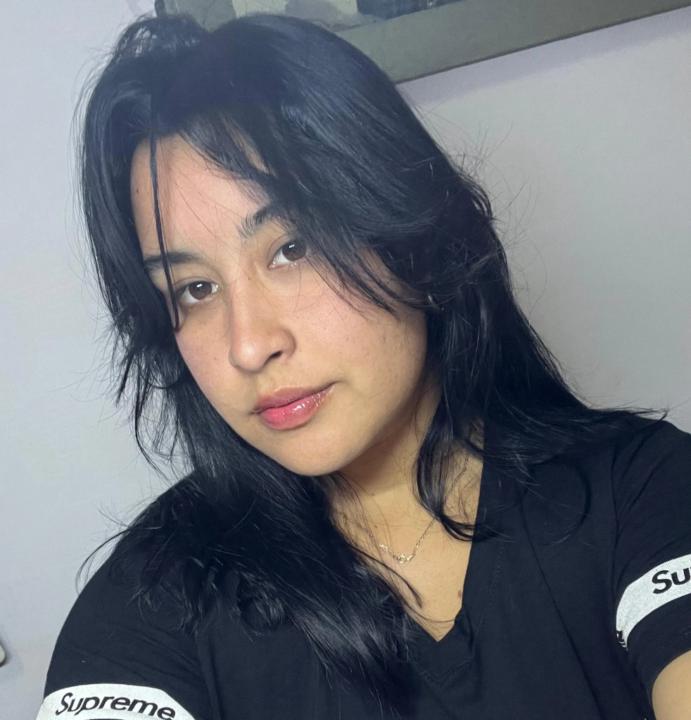 Laura Maria Gonzalez