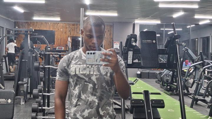 Fanele Mqadi