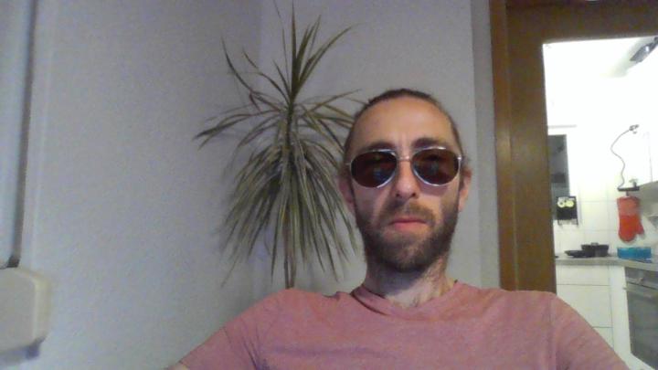 Niels G
