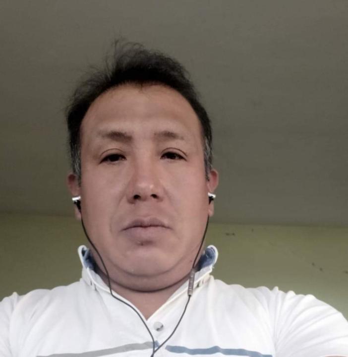 Alex Thomas Flores Maldonado