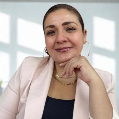 Cinthya Giles