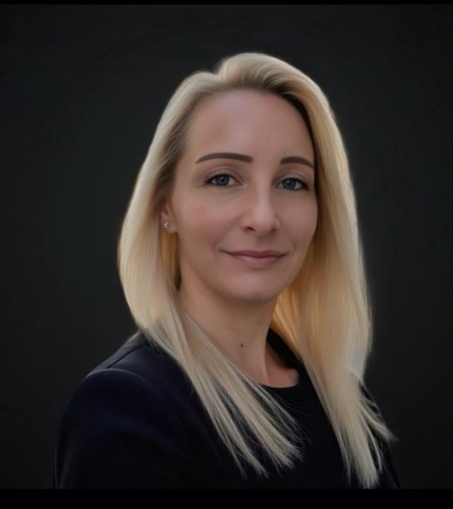 Shari K.
