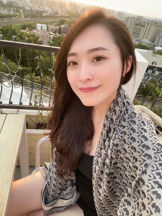 Yihsuan Wang