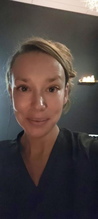Amanda Relph