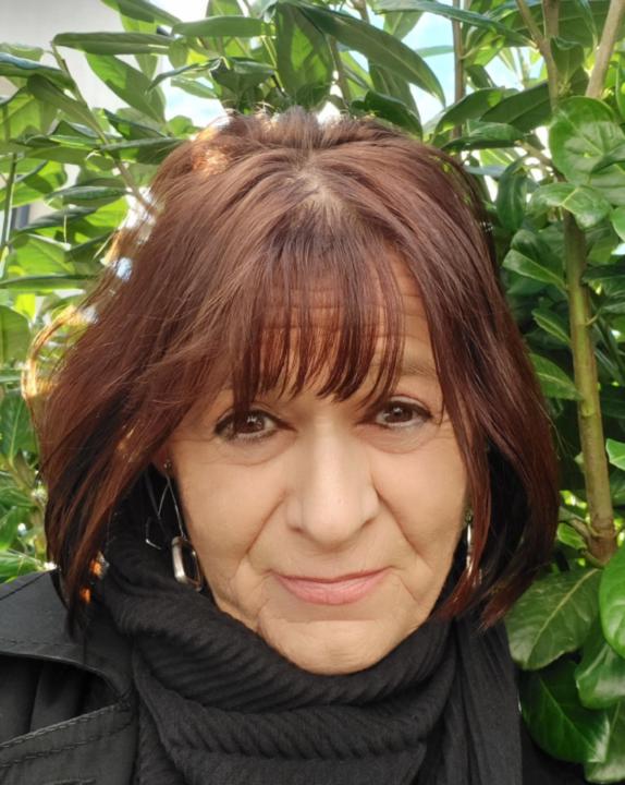 Sonja Kollmann