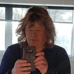 Lynley van Alphen