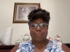 Michele Holmes