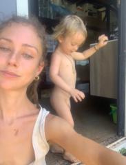 Paris Iana