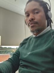 Vuyani Zaci
