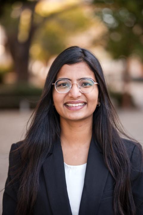 Amisha Farhana Shaik