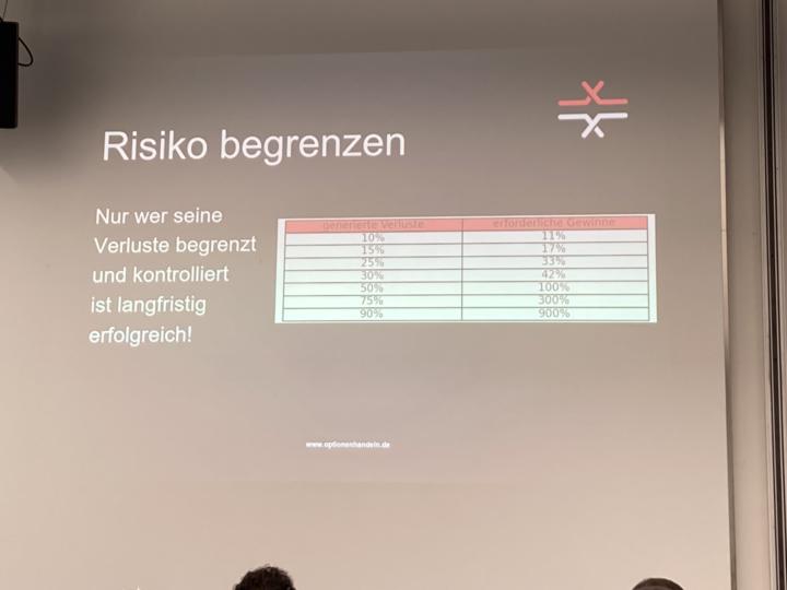 Grűße