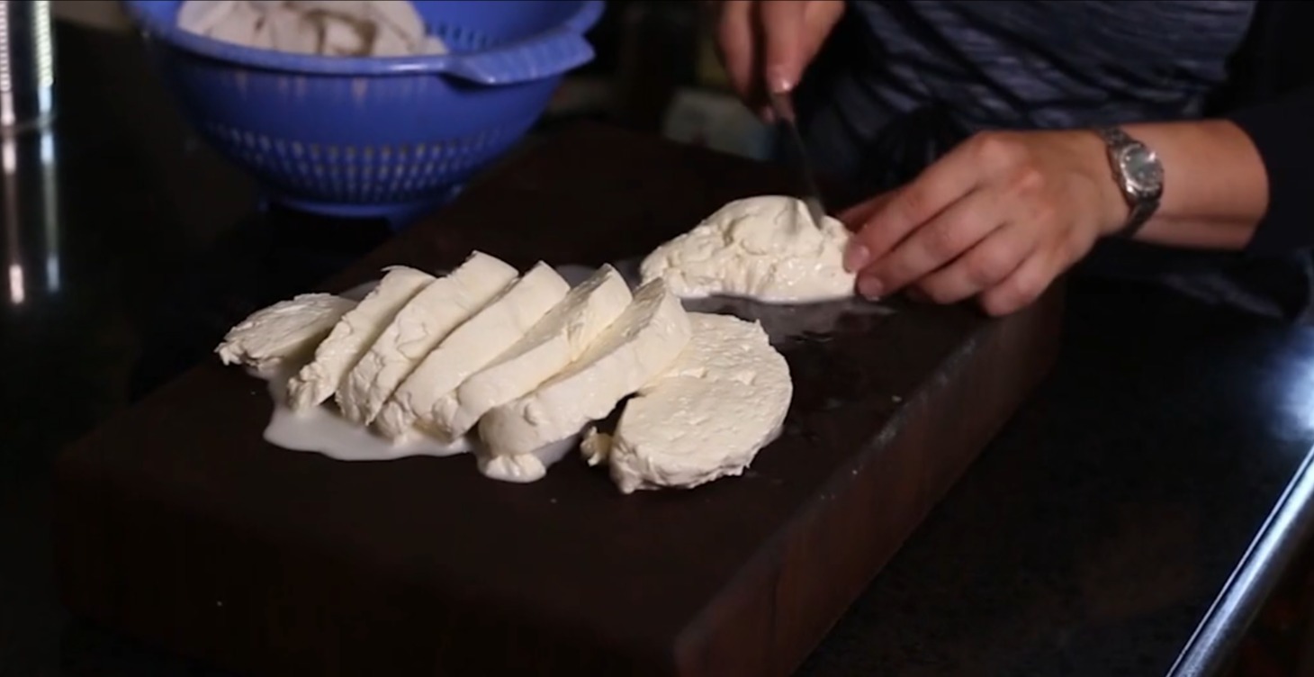 One Hour Mozzarella Cheese - Crash Course