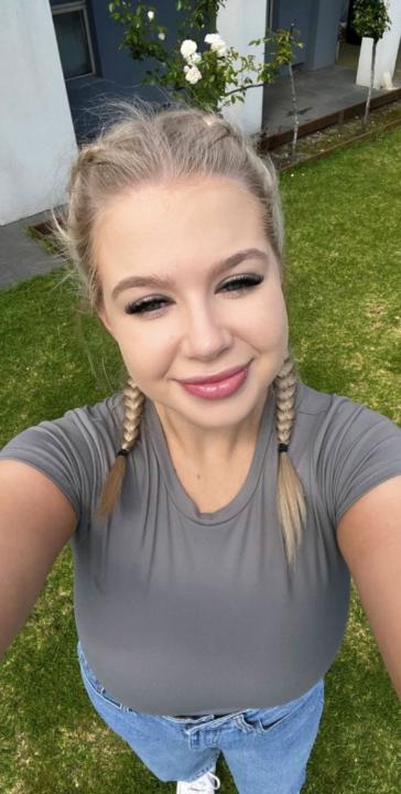 Nicole Cartwright