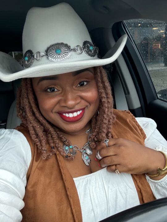 Anjerrika Bean