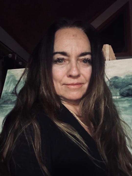 Suzan Peters