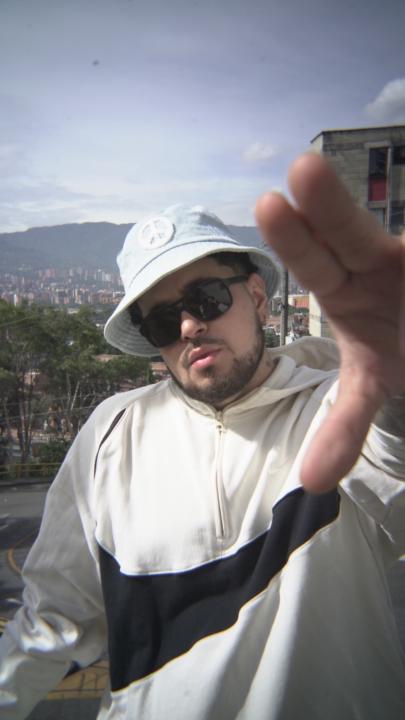 Shago Ortiz
