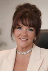 Tracey Hull
