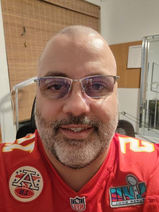 Christopher Thompson