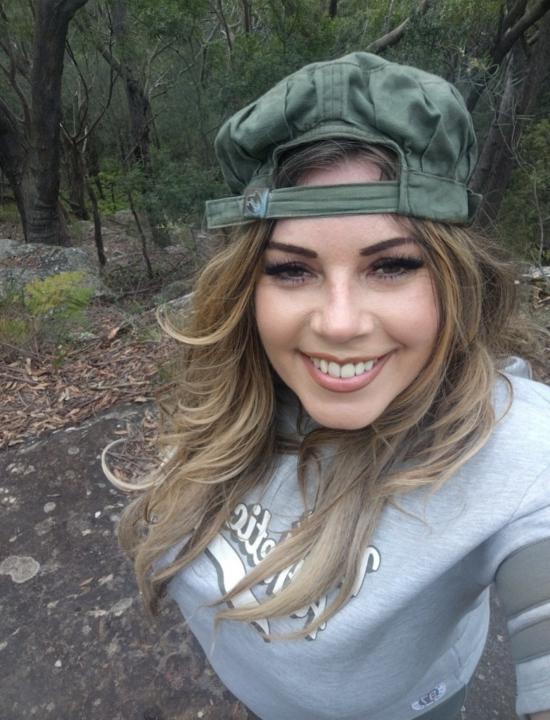 Leonie Thomas