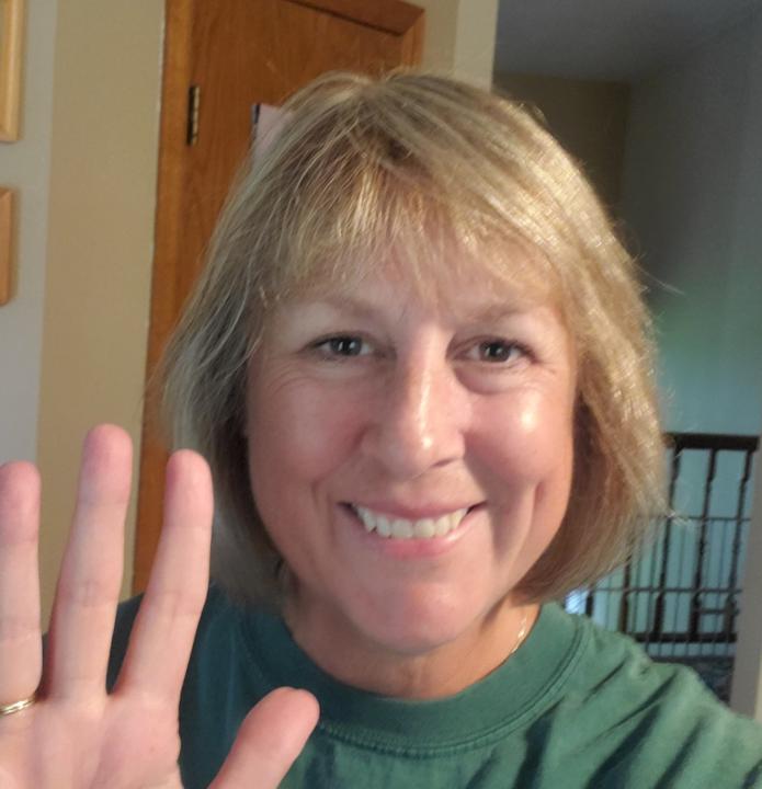Karen Hollebrands