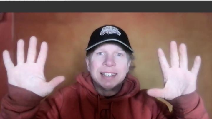 🎸 STOP Struggling With "Small Hands" – Play Your First Song in 14 Days! 🖐️❌✨