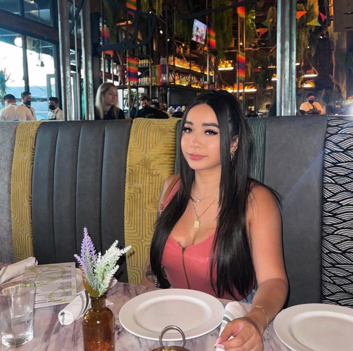 Juliette. M Moore
