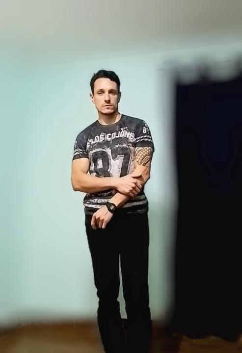 Ernesto Iván Navarro