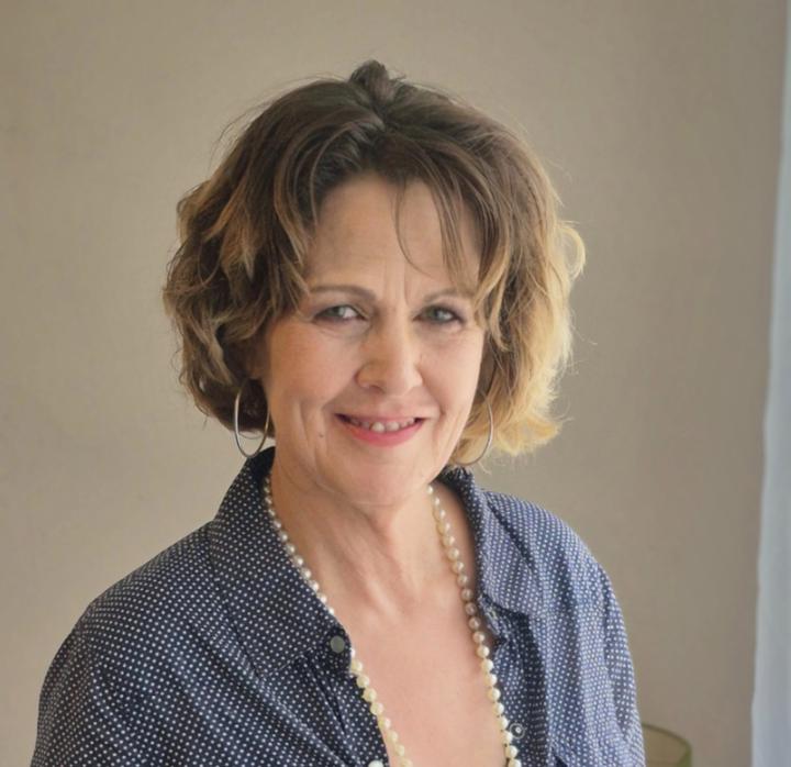 Theresa Snell