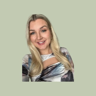 Samantha X