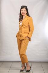 Shirley Tan