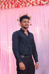 Vignesh R